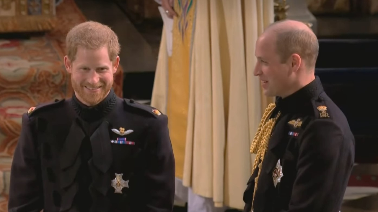 Принц Гарри и принц Уильям на свадьбе Гарри в Гарри и Меган