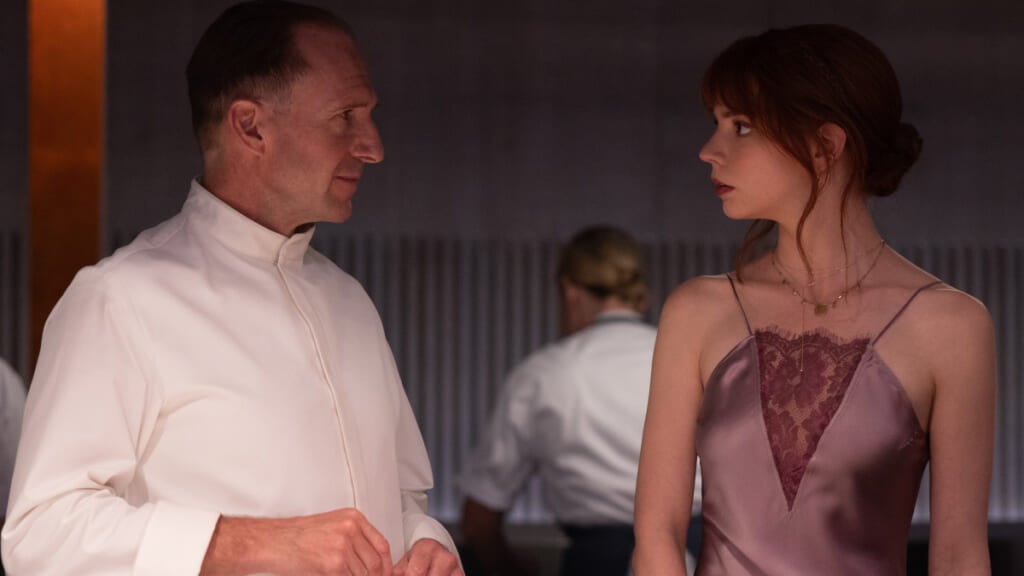 меню-ральф-файнс-аня-тейлор-джой