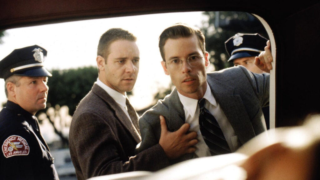 la-confidential-russell-crowe-guy-pearce