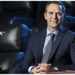 Новый генеральный директор Imax в Китае уверен, что кинотеатр премиум-класса выдержит глобальную бурю