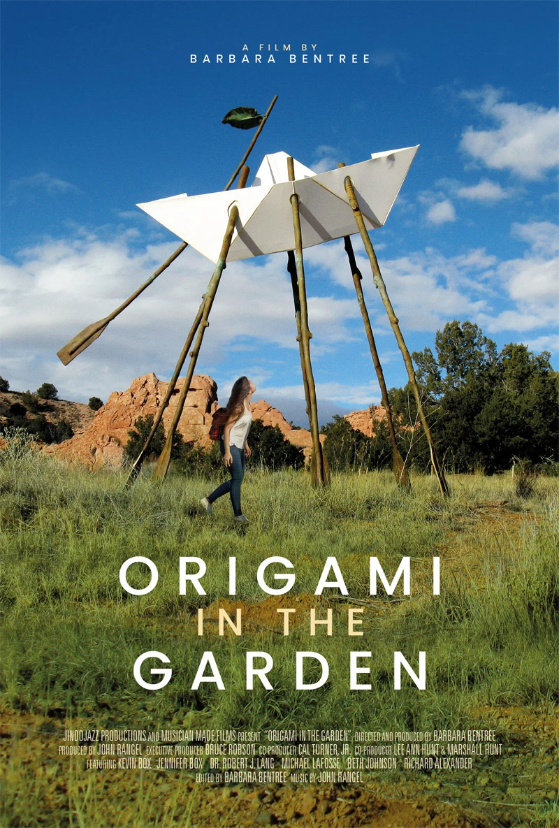 Плакат оригами в саду