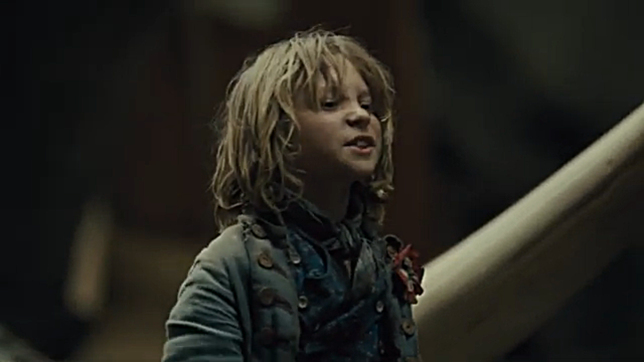 Daniel Huttlestone dans Les Misérables.
