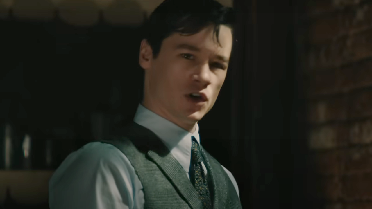 Kyle Allen in „Ein Spuk in Venedig“.