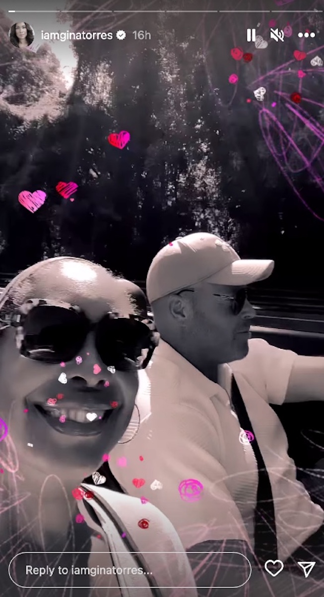 Gina Torres conduisant une voiture sur sa story Instagram.