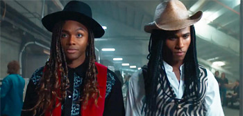 Девушка, ты знаешь, что это правда, трейлер