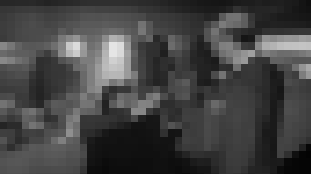 Джордж Скотт держит мужчину, пока Питер Селлерс и другие смотрят «Доктора Стрейнджлава».