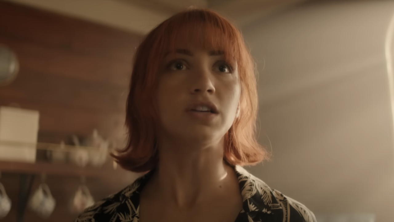 Emily Rudd dans One Piece