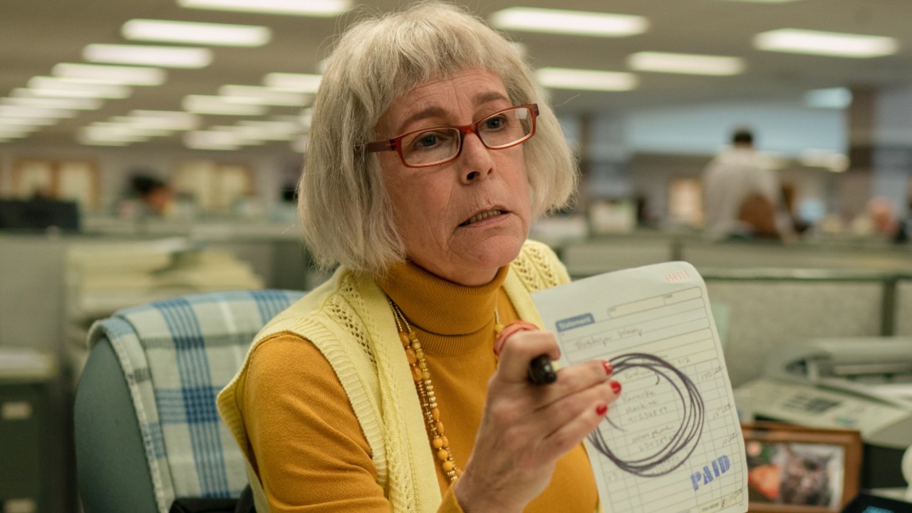 Deirdre Baeubeirdre (Jamie Lee Curtis) dans Everything Everywhere All at Once