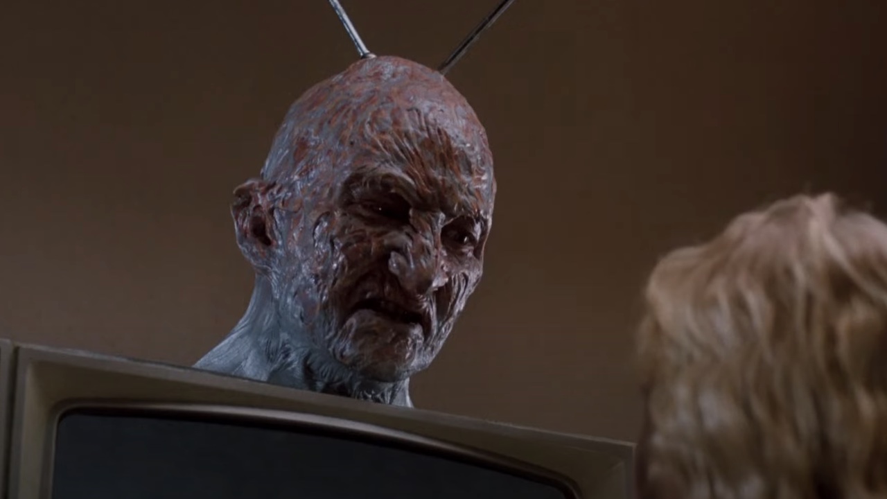 Freddy kommt in A Nightmare on Elm Street 3 aus dem Fernsehen