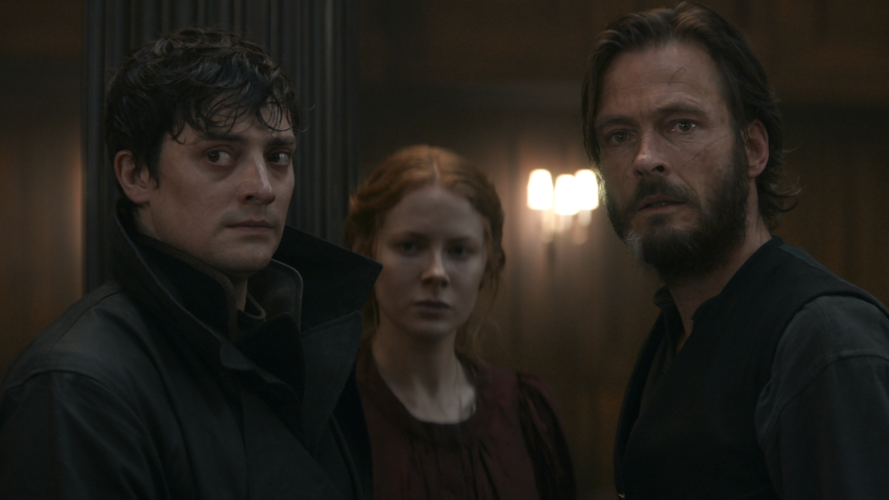 Aneurin Barnard, Emily Beecham und Andreas Pietschmann in der Netflix-Serie „1899“.