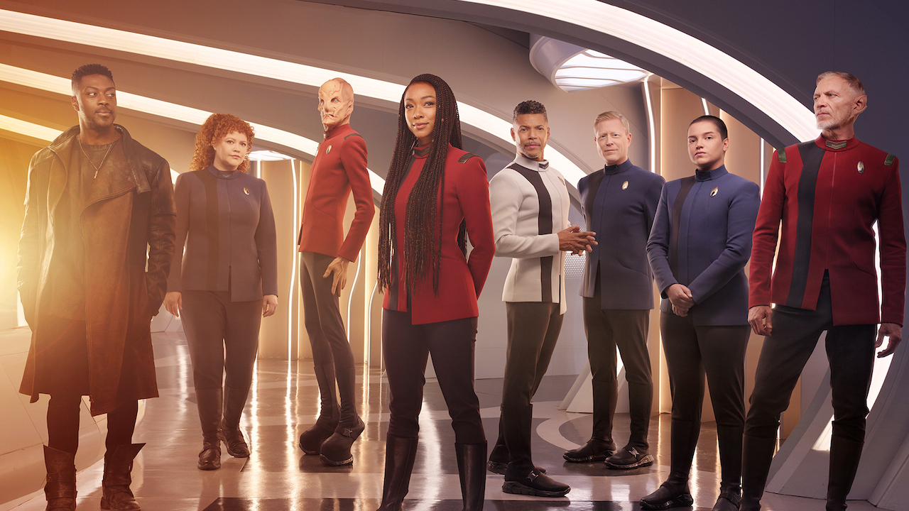 Galeriefoto der Besetzung der 5. Staffel von Star Trek: Discovery