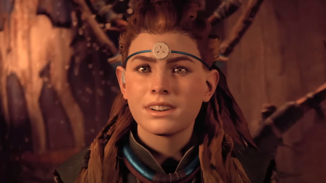 Closeup of Aloy wearing headband in Horizon Zero Dawn