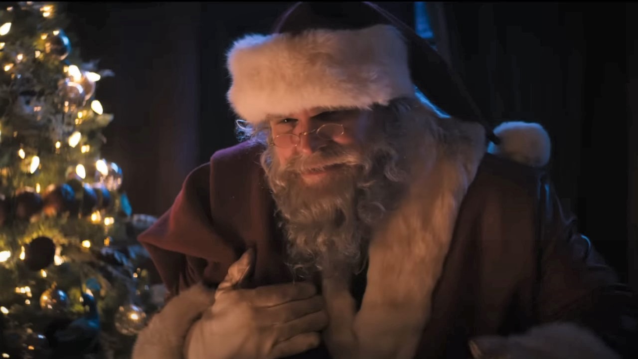 David Harbour in Violent Night.