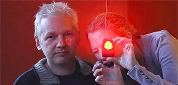 Trailer zum Dokumentarfilm „Der Sechs-Milliarden-Dollar-Mann“.