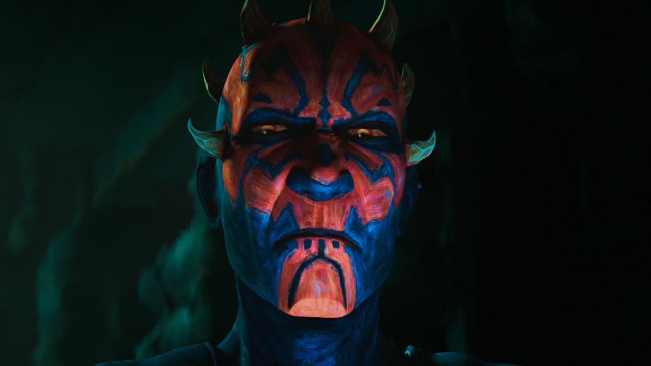 Maul (Sam Witwer) regarde Star Wars : Maul - Shadow Lord.
