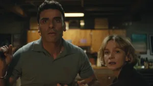 Oscar Isaac and Carey Mulligan in 