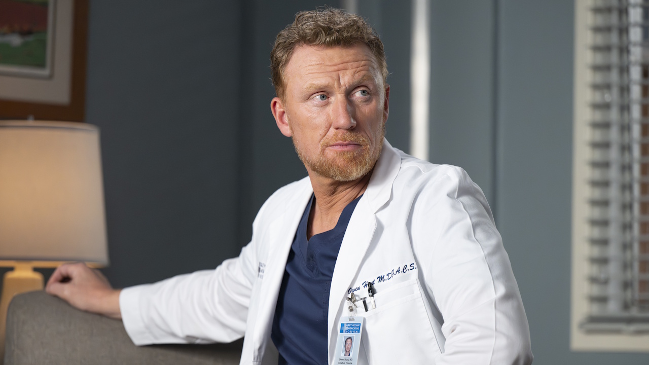 Kevin McKidd wird in der 22. Staffel von Grey's Anatomy als Owen Hunt gezeigt.