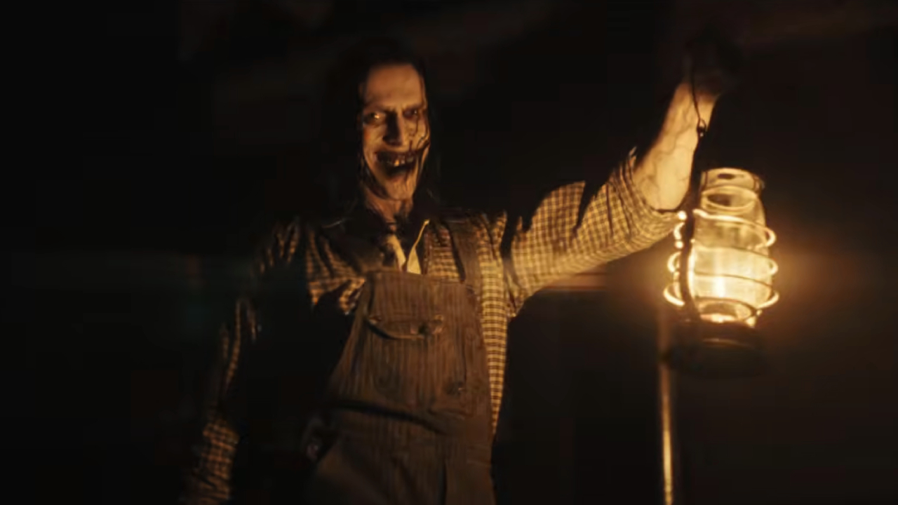 Ein dämonisches Gesicht in The Conjuring: Last Rites